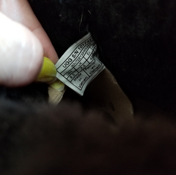 🚫SOLD🚫 Ugg Jeovana Shearling Wedge Booties - Picture 11 of 12